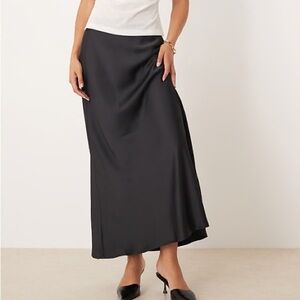 Abercrombie & Fitch Elegant Black Maxi Skirt